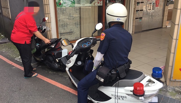 擔心被搶！提領鉅款 土警出動護送 民眾「鈔」安心