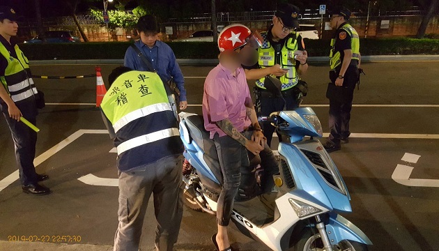 改裝車有夠吵 樹林警聯合環保局強力取締 | 文章內置圖片