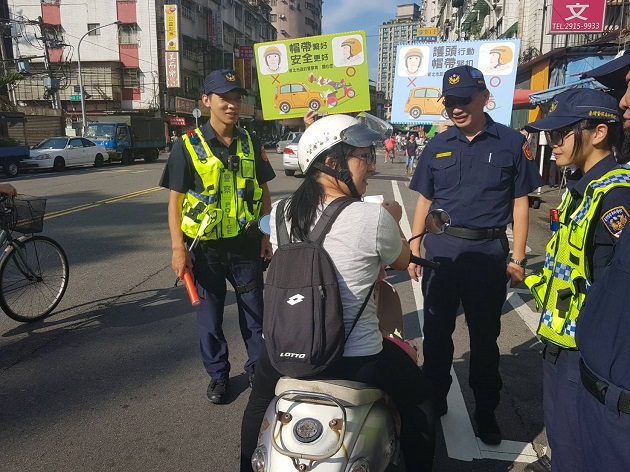 新店警分局擴大宣導孩童乘坐機車安全，你「坐」對了嗎！？ | 文章內置圖片