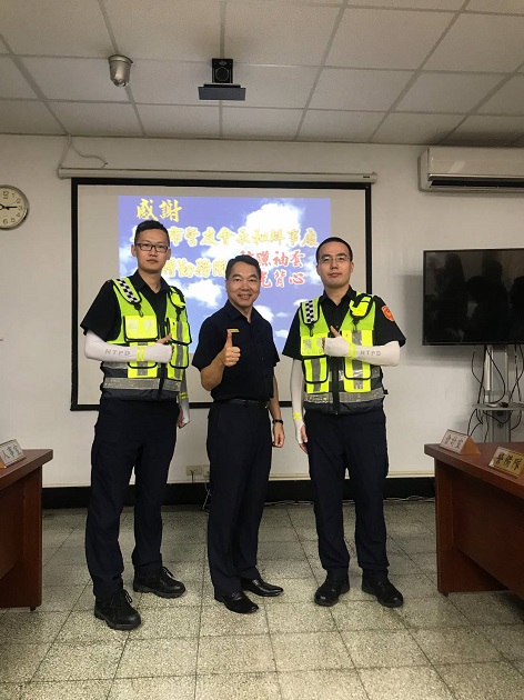 永和警友会捐赠永和警分局袖套及反光背心 警揪甘心 | 文章内置图片