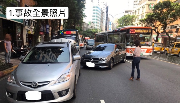 單純車損車禍勿驚慌 北市警簡訊教你拍照、錄影5原則 信義分局首日發出25封簡訊