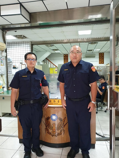 電動車半夜山路沒電，新店暖警幫排除 | 文章內置圖片