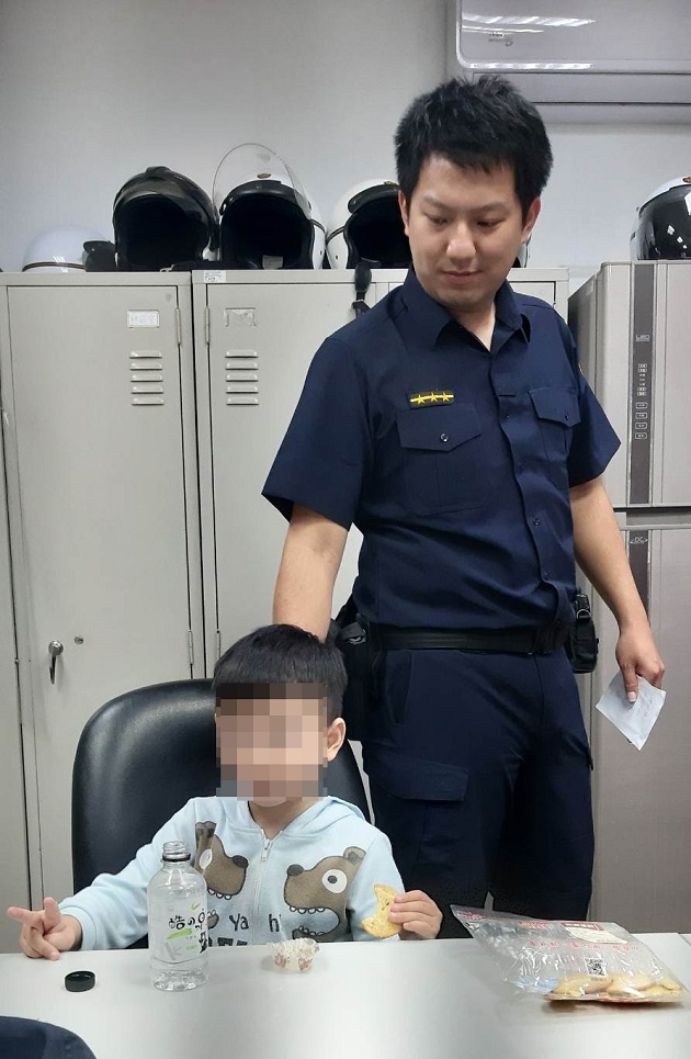 3岁幼童走失 永和警机灵助返家 | 文章内置图片