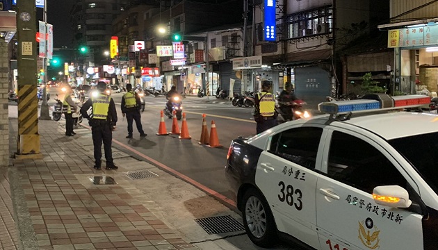 三重分局加強夜間稽查增設仁愛街停車空間