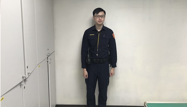 小孩買香腸走失  員警協助尋回 | 文章內置圖片