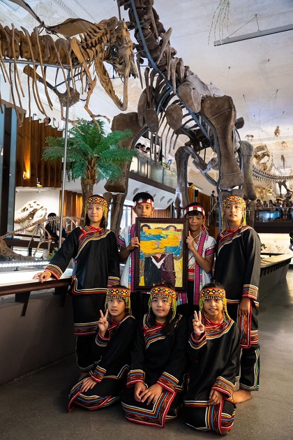 博物館 也是溫暖的避風港 那瑪夏學童與恐龍共眠圓夢 快閃表演傳情臺博館 | 文章內置圖片
