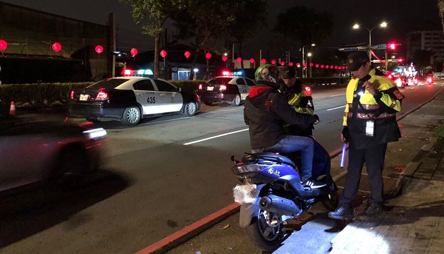 噪音車擾安寧，樹林警強力執法助好眠! | 文章內置圖片