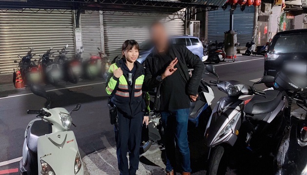 非裔男訪友迷途 智警靠APP助返家