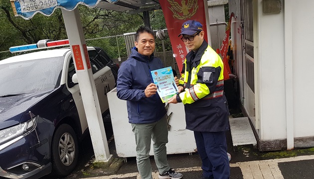 走春拜年! 承天禪寺新春法會 土城警設機動派出所管制交通順暢