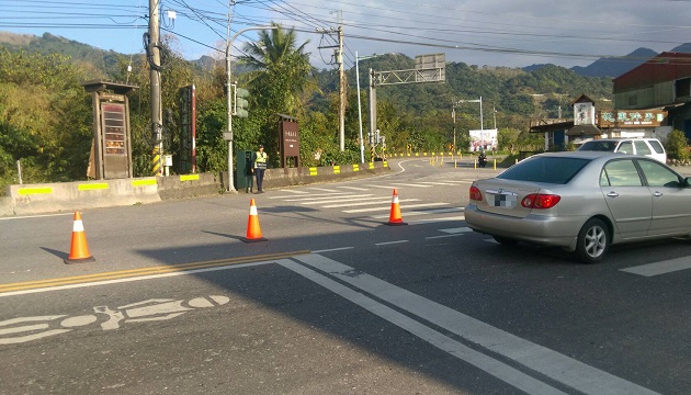 春节连续假期 玉里分局唿吁民众遵守交通疏导措施 并多利用替代道路避开尖峰车潮