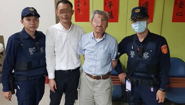 家屬有在聽！「此舉」助警速送迷失老翁返家團圓