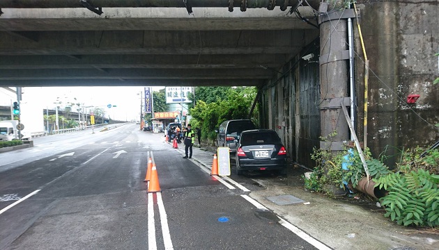 關渡橋下重點稽查，改裝車、噪音車輛無所遁形 | 文章內置圖片