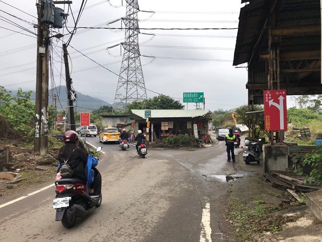 觀音山掃墓人潮多 蘆洲警規劃交通疏導方案並配合防疫措施 | 文章內置圖片