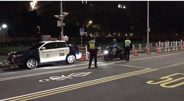 防疫期間嚴打改裝噪音車不中斷 三峽警持續加強稽查護居家安寧   | 文章內置圖片