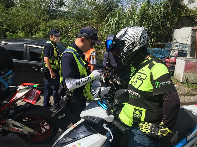 機車安全月執法無假期，新店警強力取締無照駕駛及噪音車 | 文章內置圖片