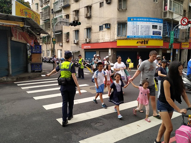 迎接新学期 新庄警分局守护学童安全 | 文章内置图片