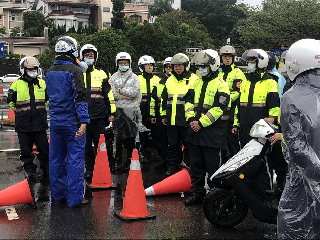 警办安全驾驶训练 强化防御驾驶观念 | 文章内置图片