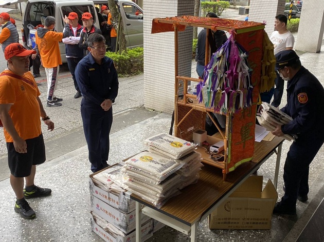 關懷弱勢不間斷 淡水警樂當愛心橋梁 | 文章內置圖片