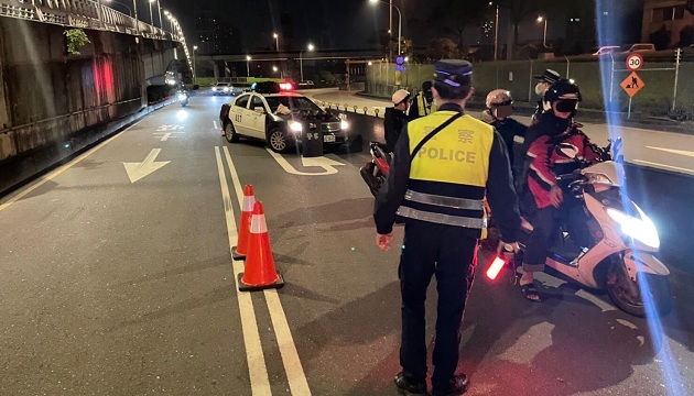 加強機車及電動自行車事故肇因防制 板橋警連續15天強力大執法