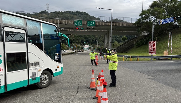 春节连假匝道时段封闭  新店警吁先查路况  安心出游又省时