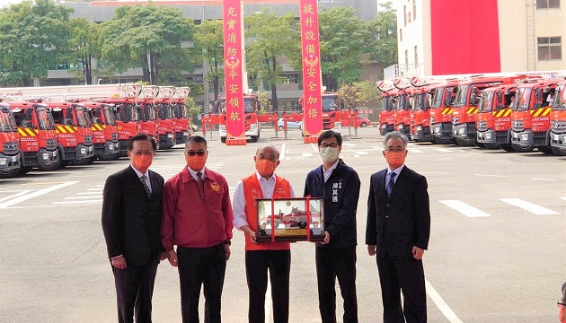 補助高市汰換消防車 徐國勇：防救災中央地方一條心