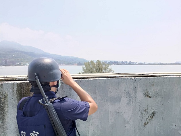 万安管制变空城 女警直唿好震惊 | 文章内置图片