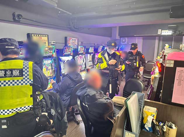 春節維安不打烊！淡水警強勢臨檢掃蕩 封閉式路檢斷絕治安隱憂 | 文章內置圖片