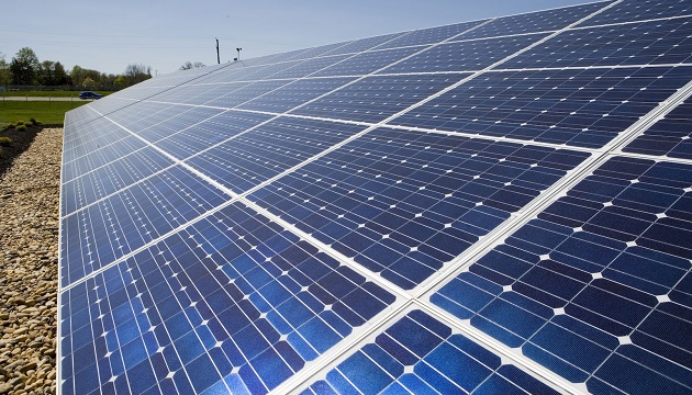 美太陽能面板2大廠 計畫合併