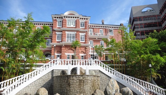 QS大學排名 台大躍升111名!